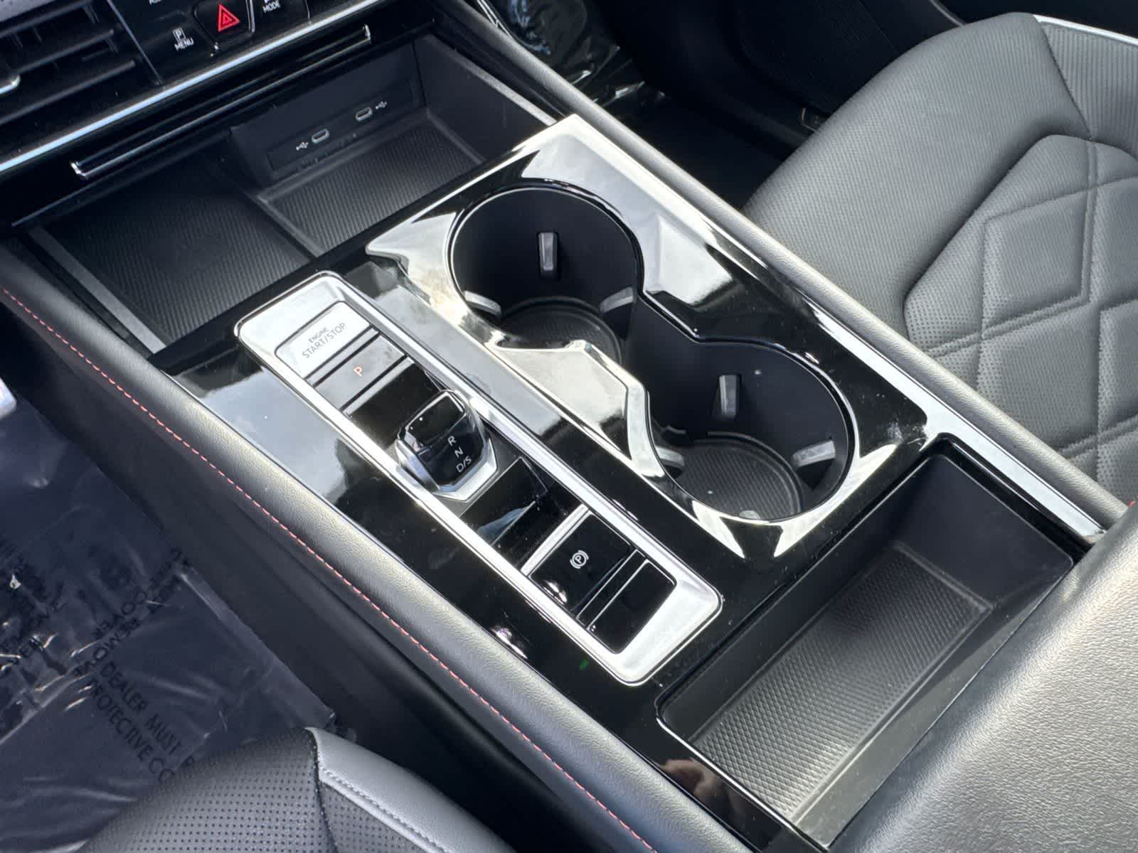 Thumbnail: 2024 Volkswagen Atlas - 16