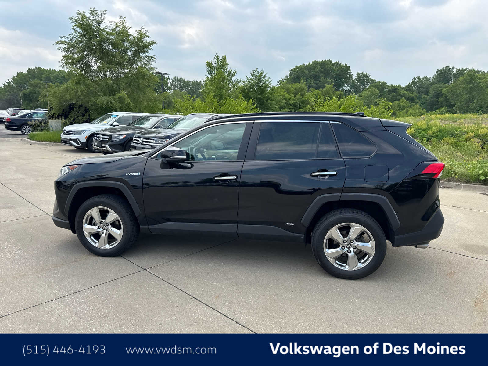 Thumbnail: 2021 Toyota RAV4 - 12