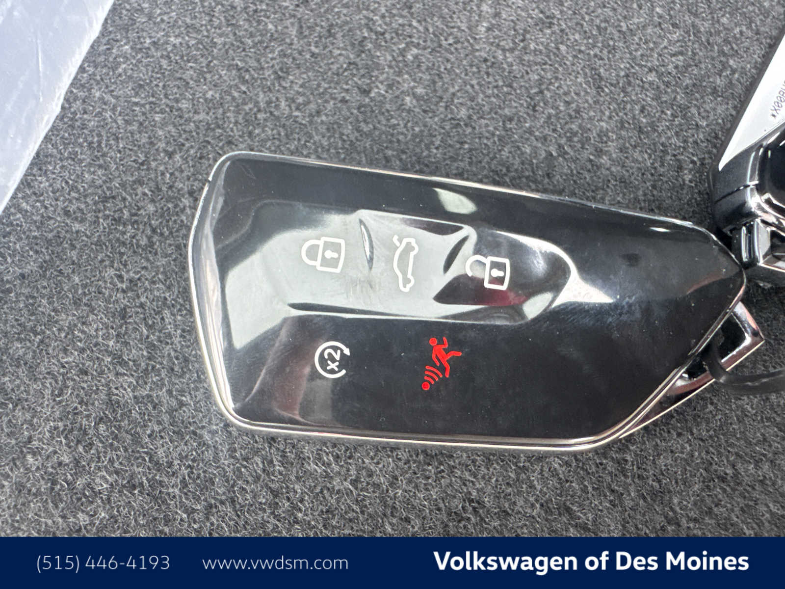 Thumbnail: 2025 Volkswagen Atlas - 21