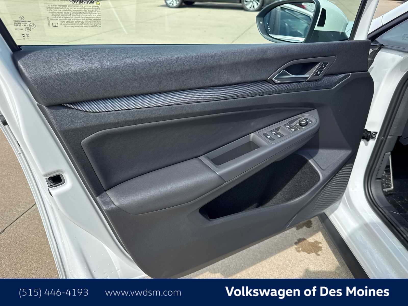 Thumbnail: 2025 Volkswagen Golf - 22