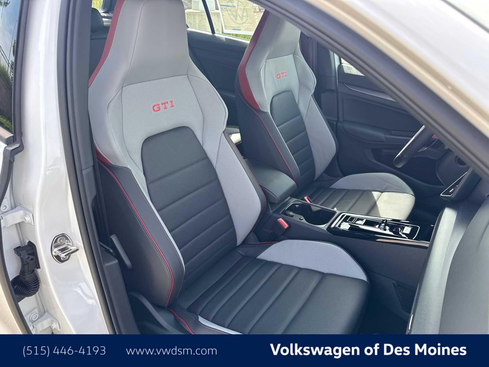 Thumbnail: 2025 Volkswagen Golf - 14