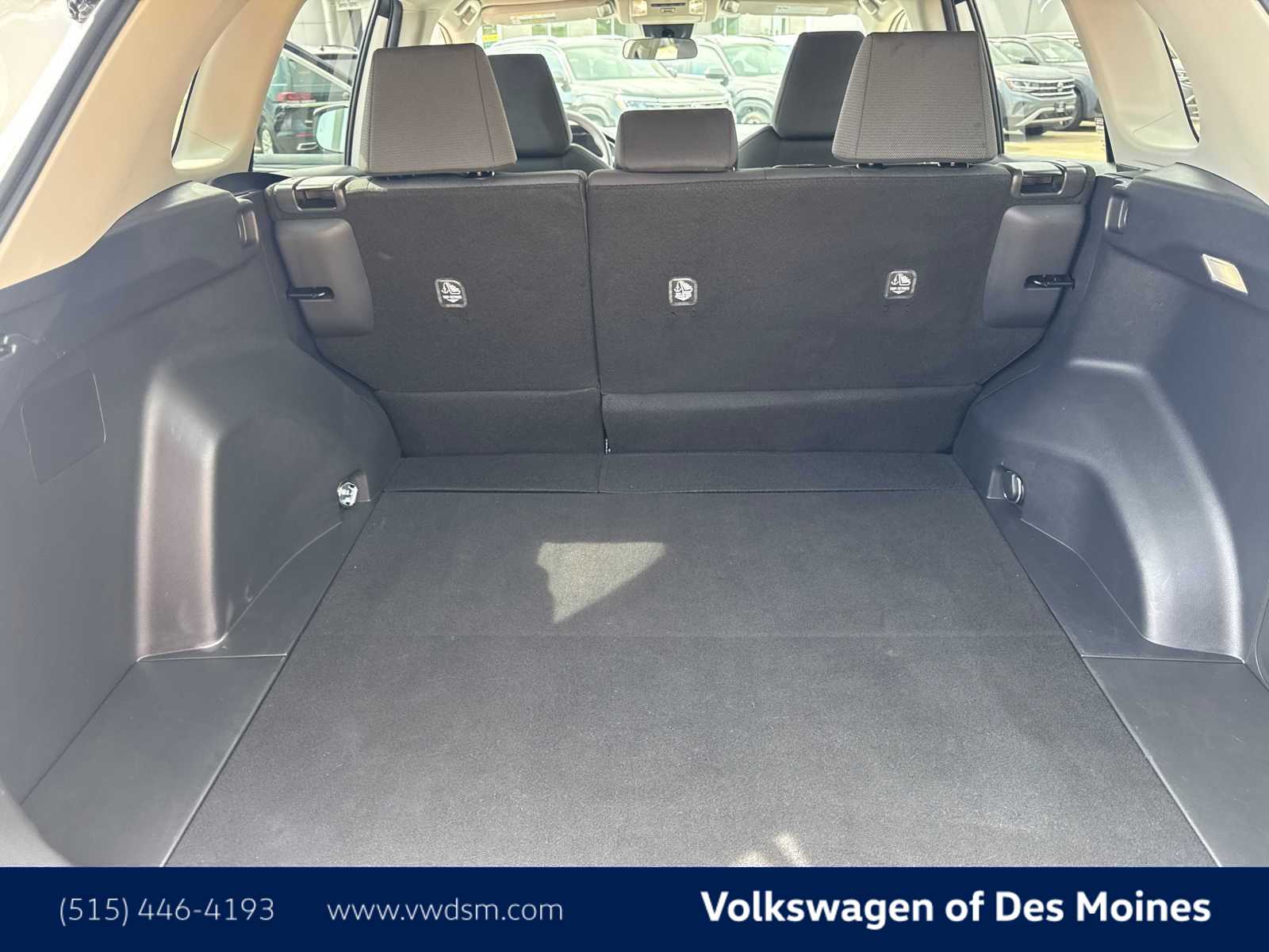 Thumbnail: 2025 Toyota RAV4 - 19