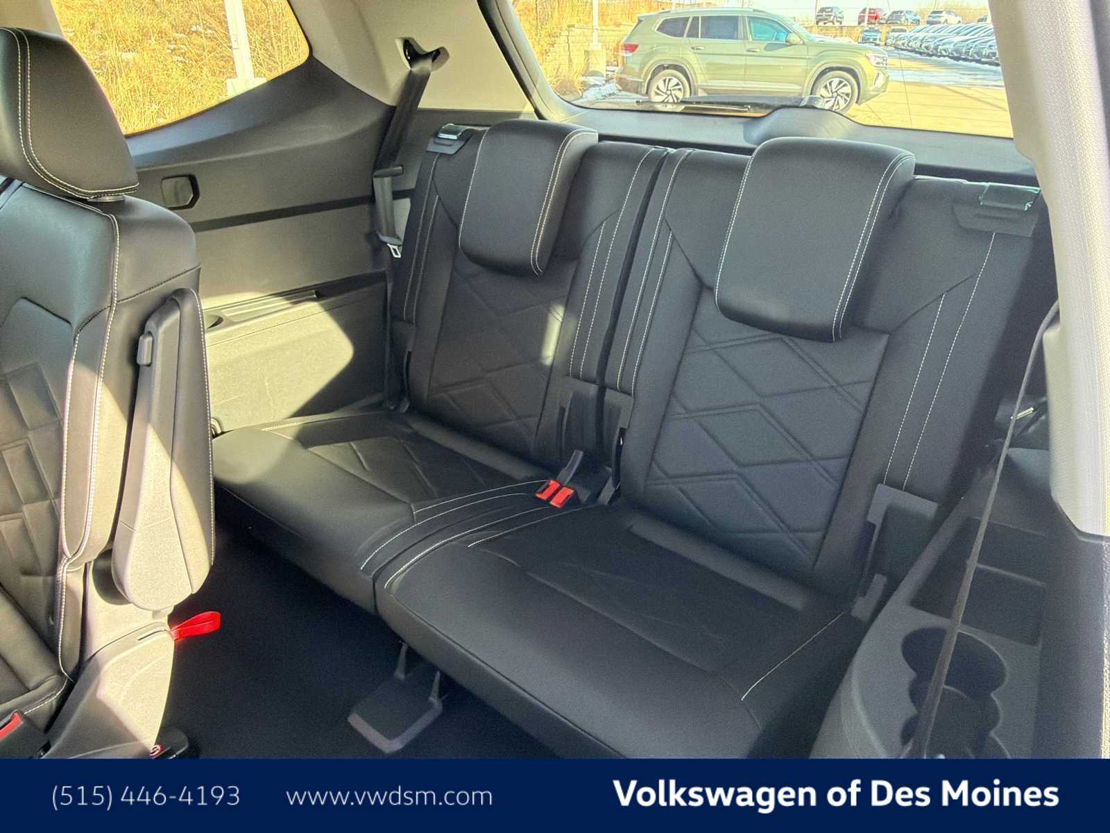 Thumbnail: 2026 Volkswagen Atlas - 14