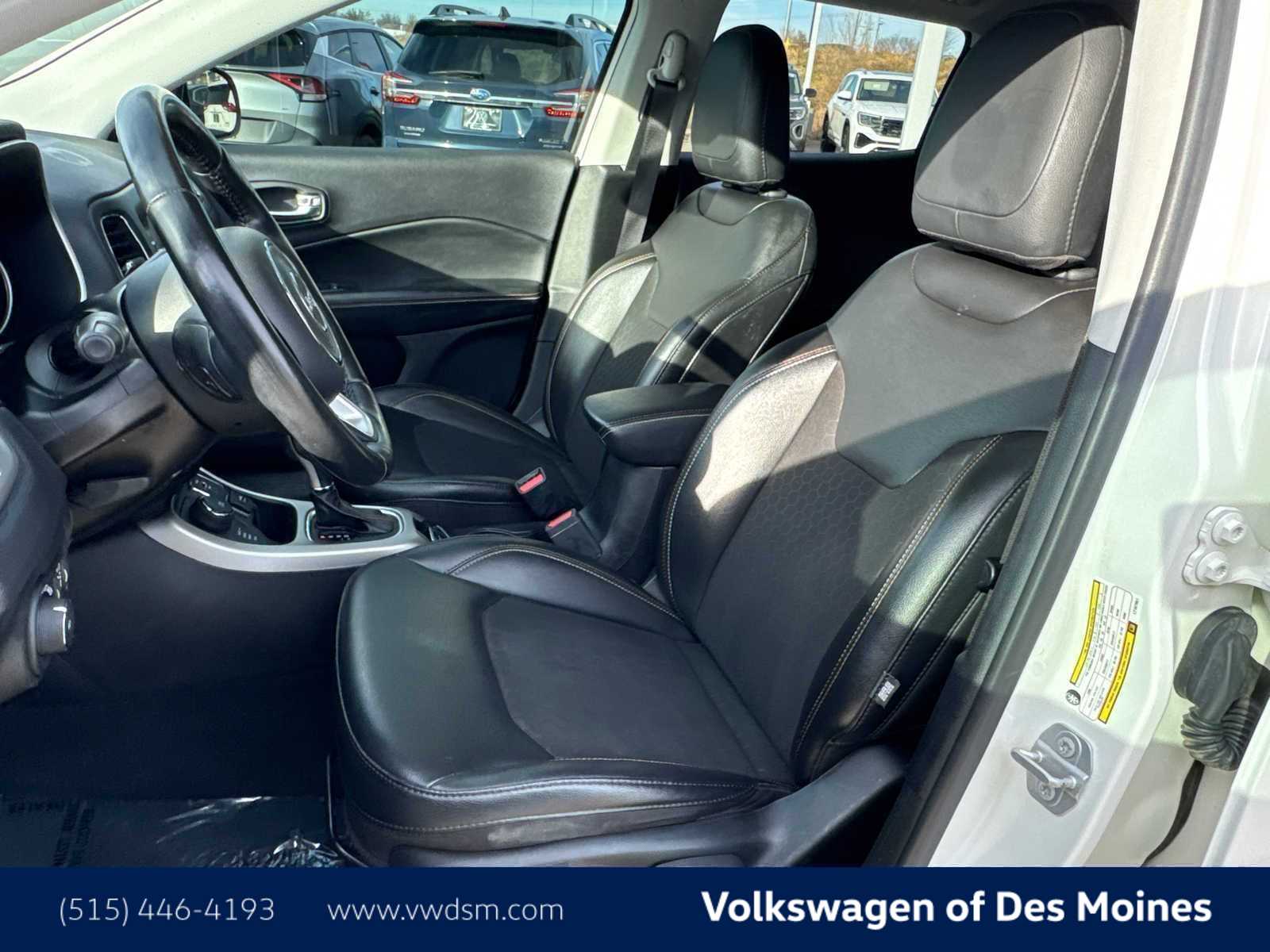 Thumbnail: 2020 Jeep Compass - 11