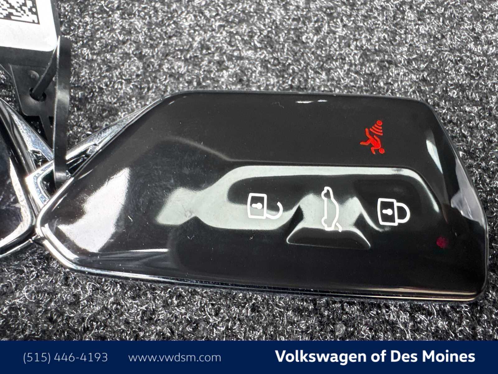 Thumbnail: 2025 Volkswagen Tiguan - 19