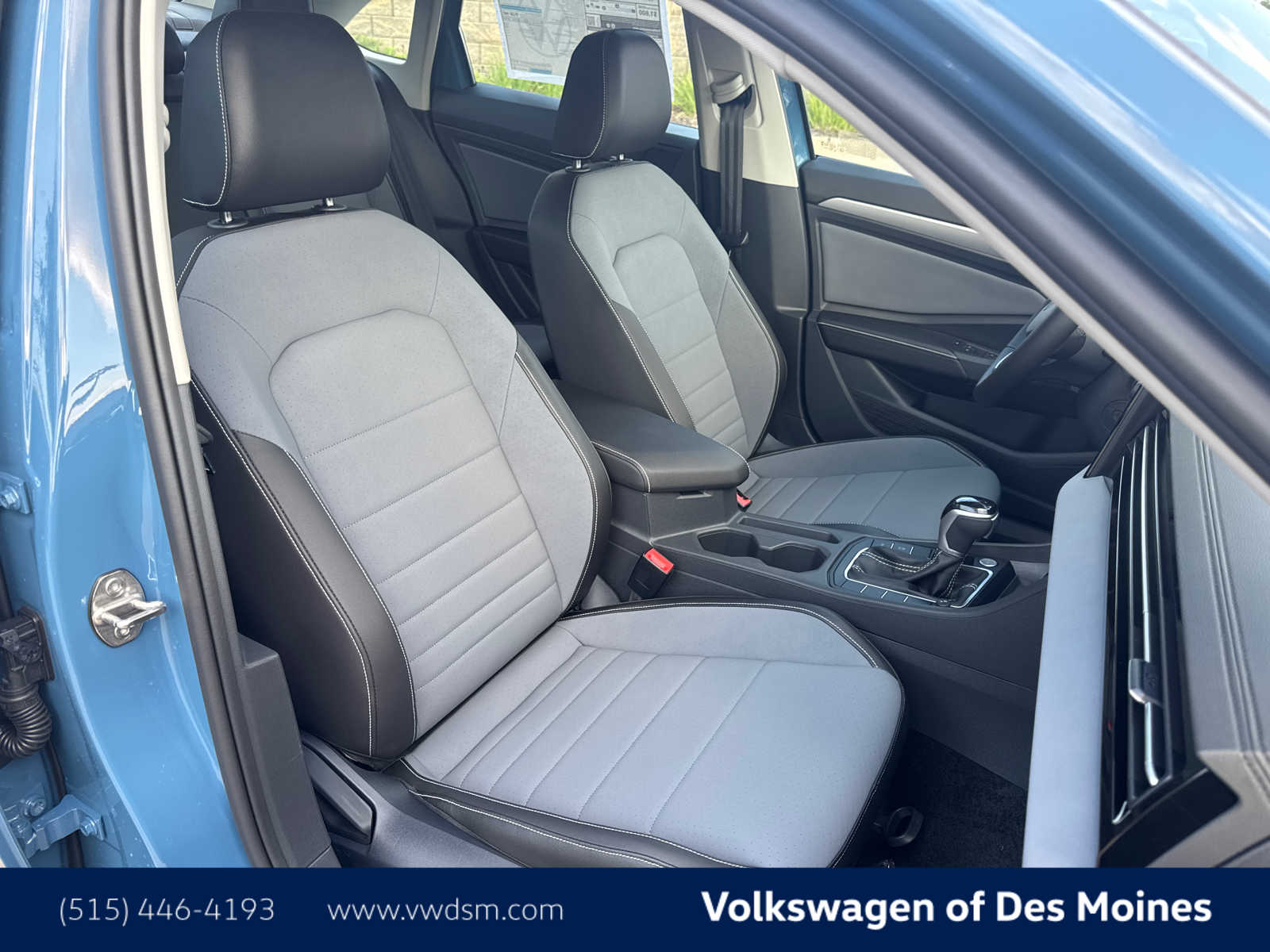 Thumbnail: 2025 Volkswagen Jetta - 14