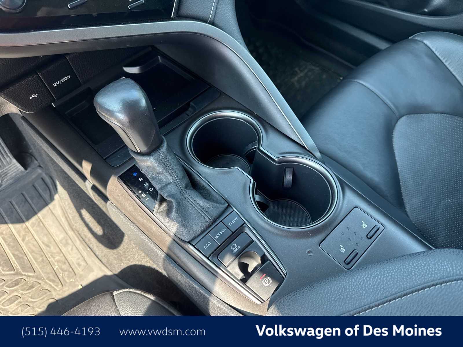 Thumbnail: 2022 Toyota Camry - 16