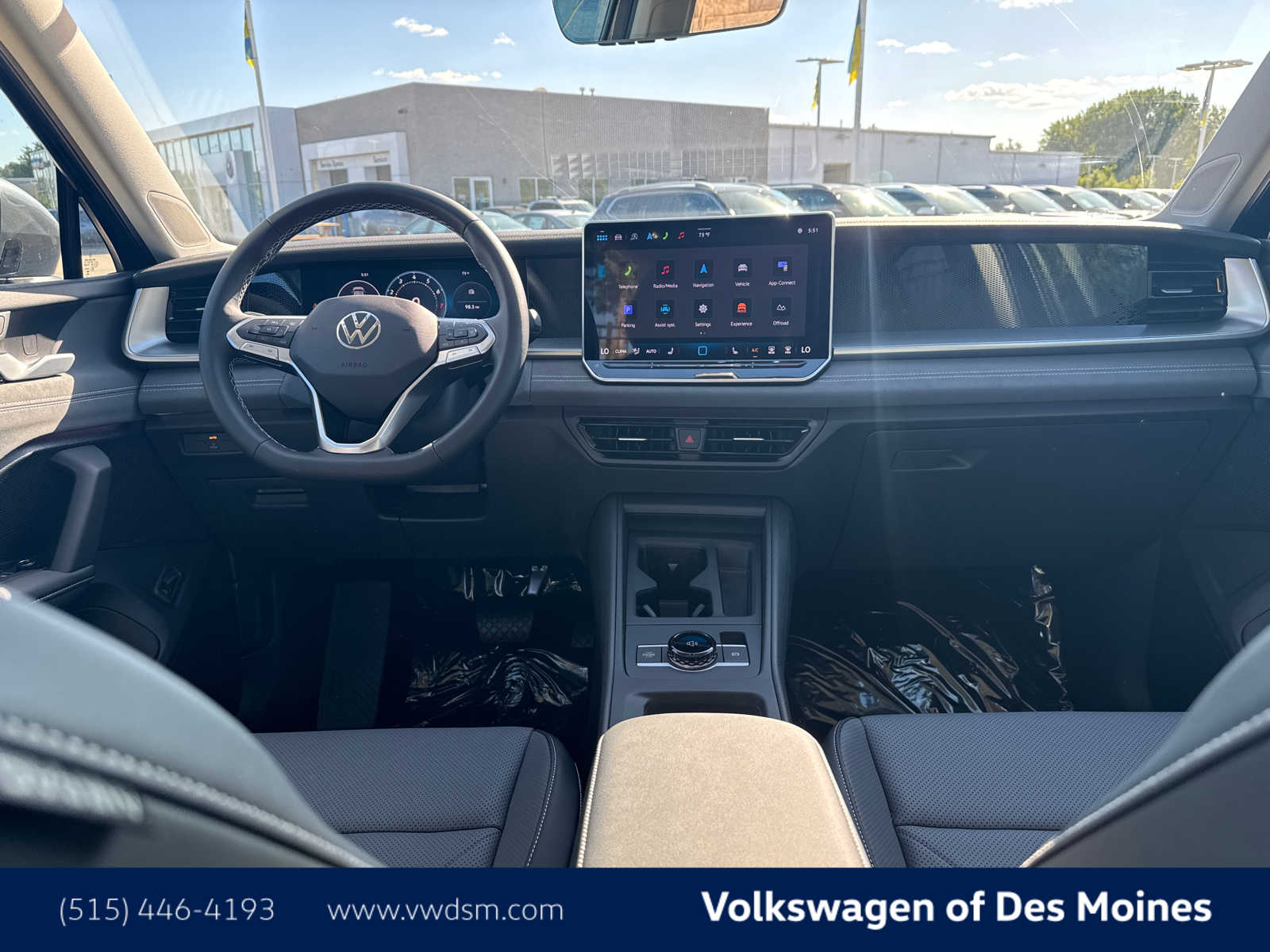 Thumbnail: 2025 Volkswagen Tiguan - 10