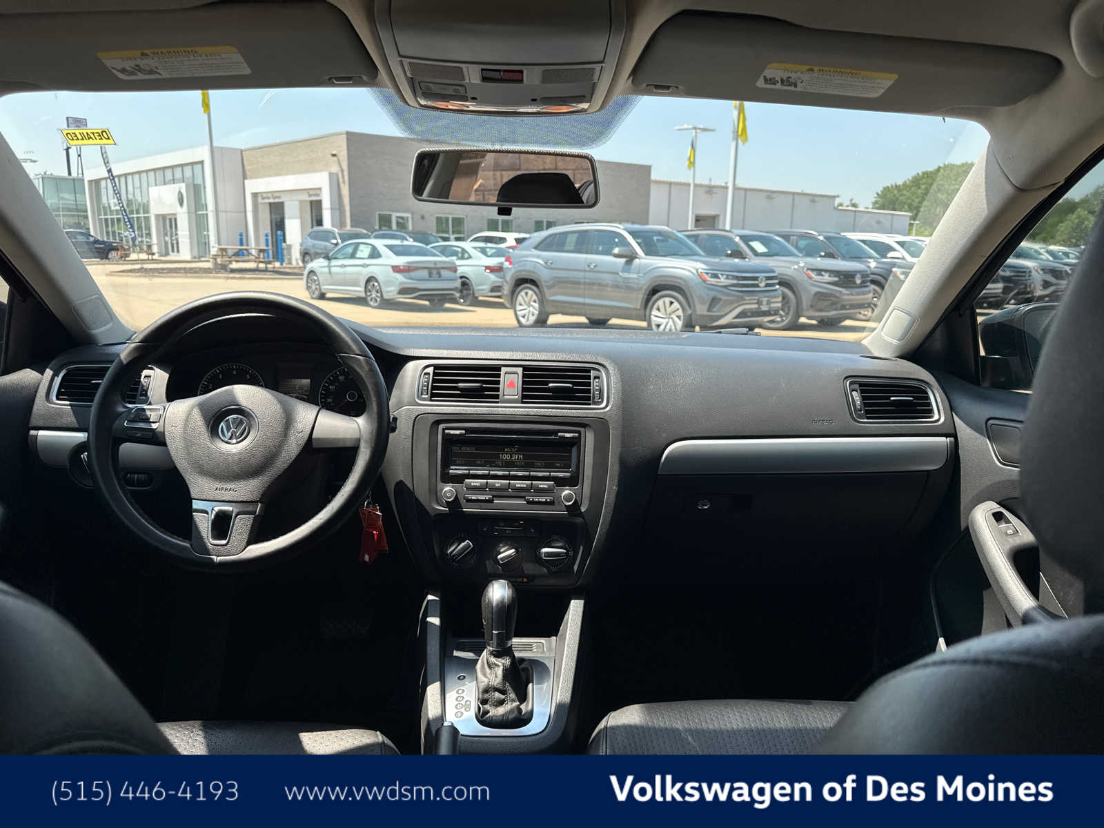 Thumbnail: 2014 Volkswagen Jetta - 10