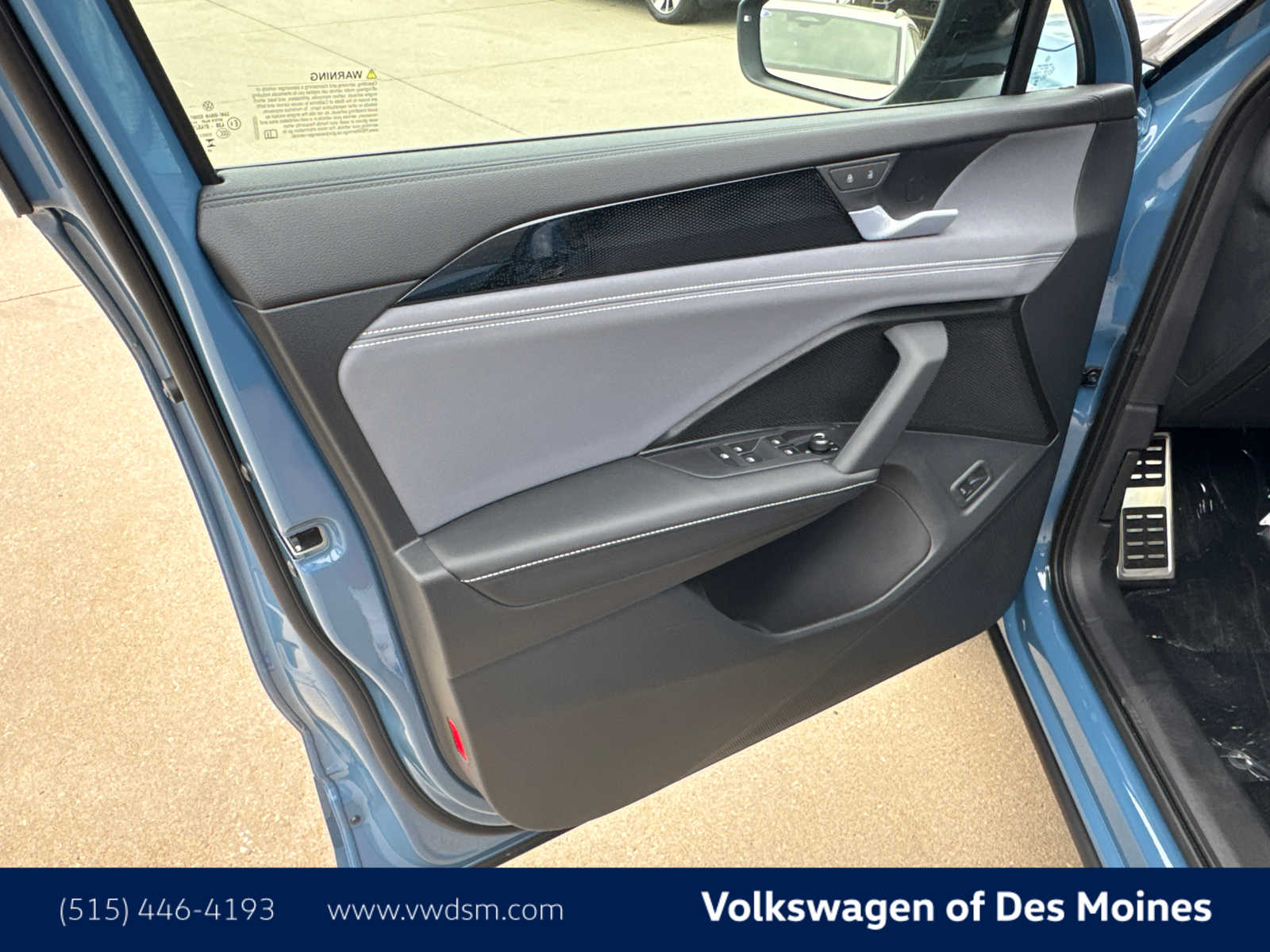 Thumbnail: 2025 Volkswagen Tiguan - 21