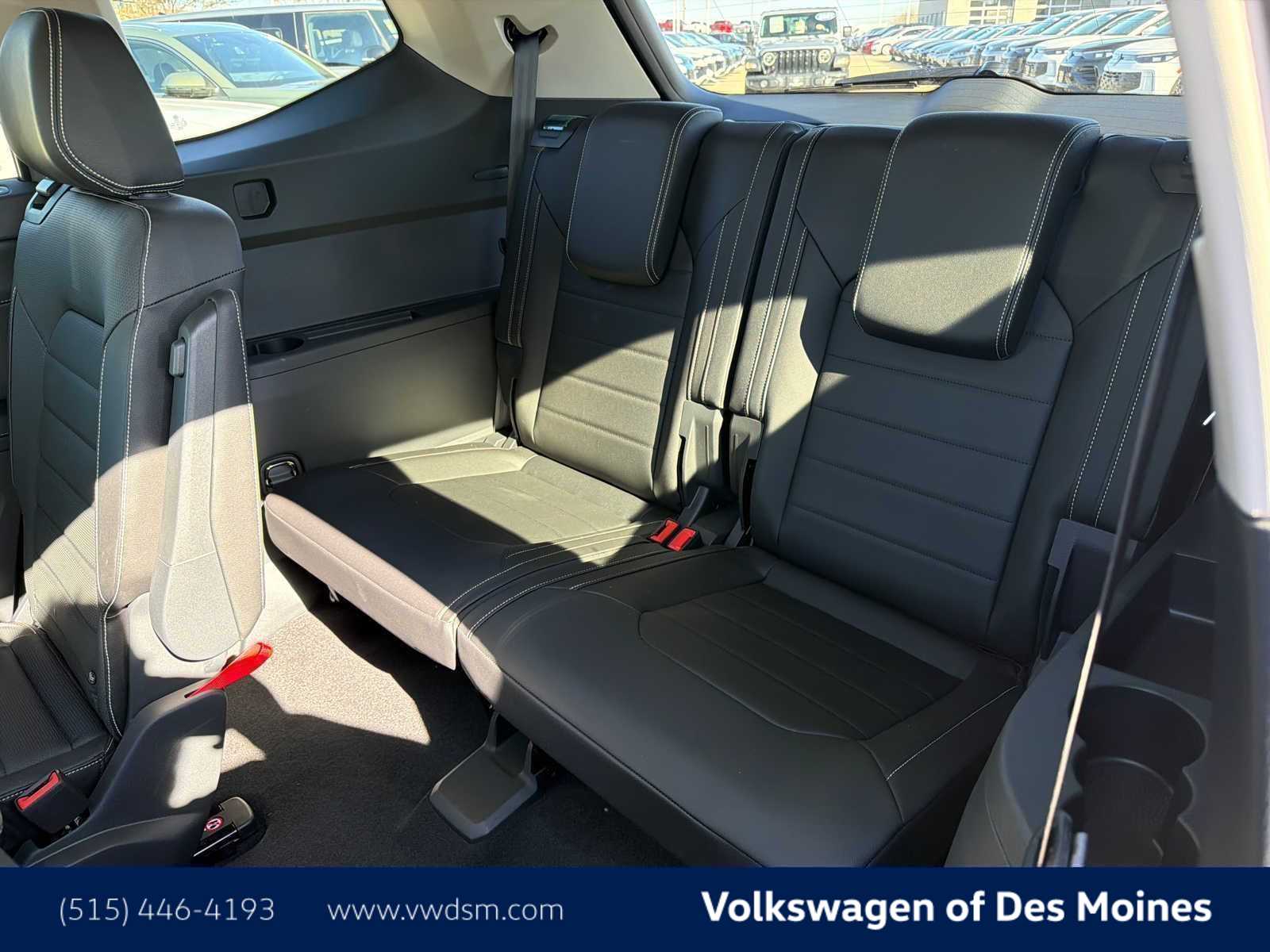 Thumbnail: 2026 Volkswagen Atlas - 14