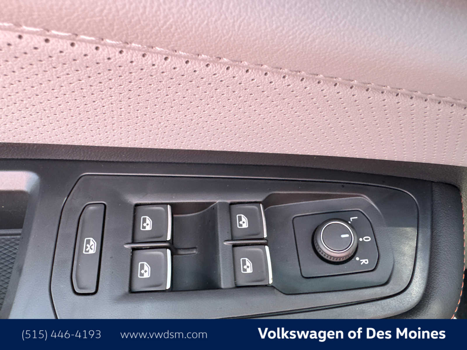 Thumbnail: 2025 Volkswagen Atlas - 24