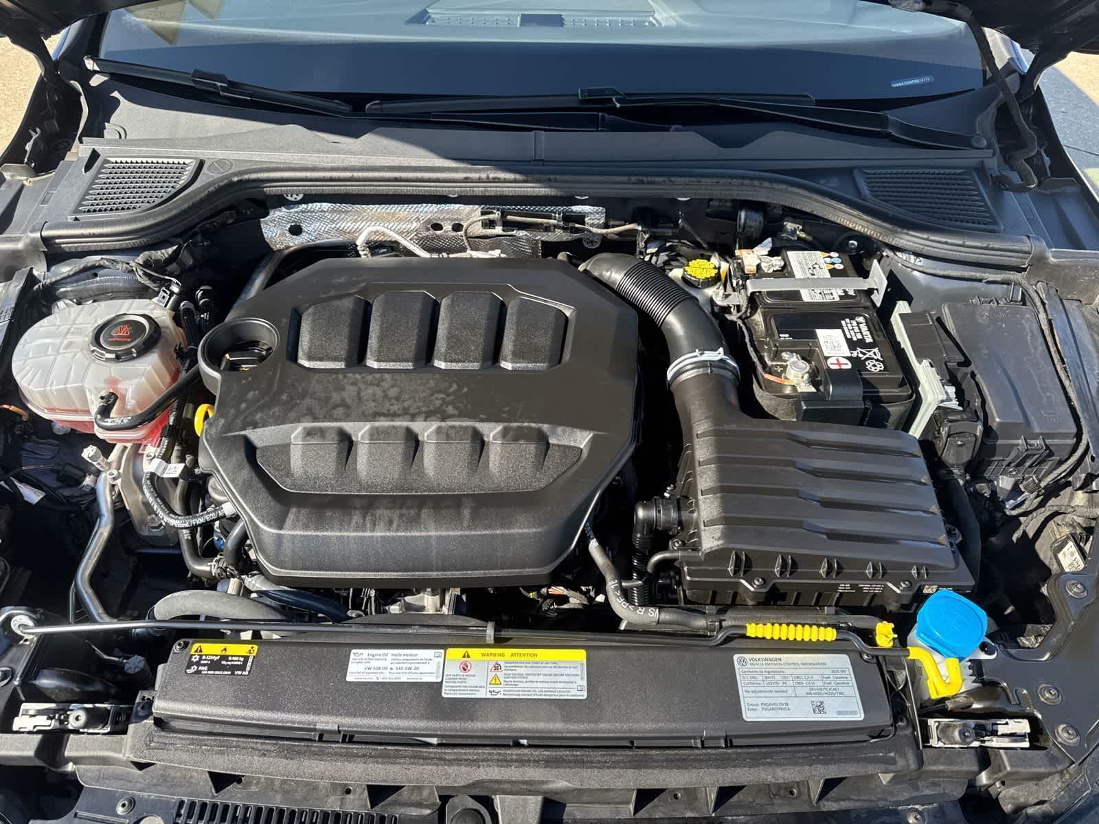 Thumbnail: 2023 Volkswagen Golf - 9