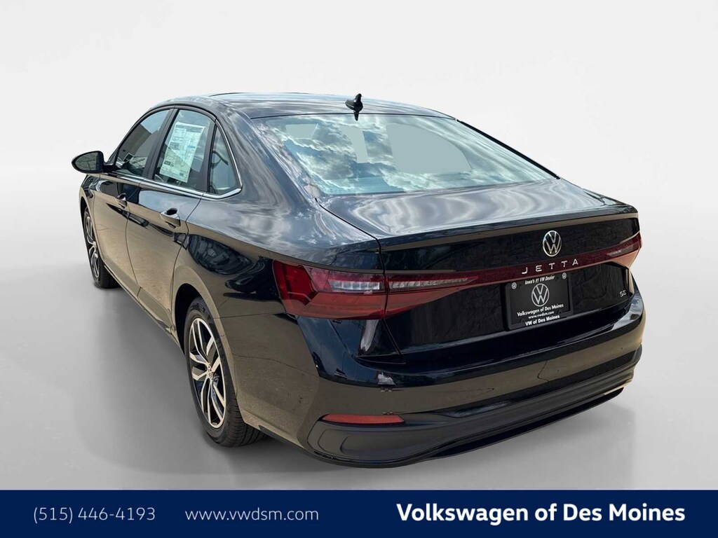 New 2025 Volkswagen Jetta 1.5T SE Sedan