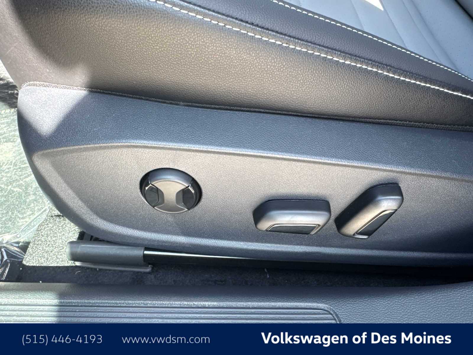 Thumbnail: 2026 Volkswagen Jetta - 24