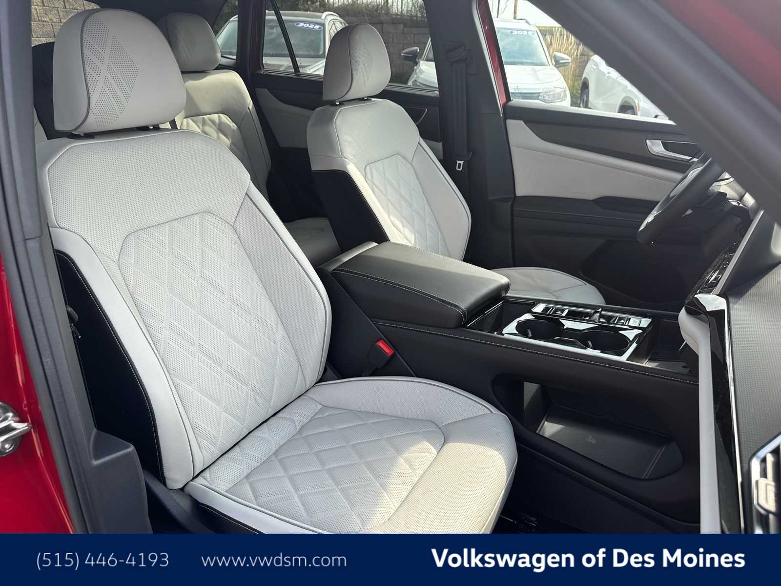 Thumbnail: 2025 Volkswagen Atlas - 15