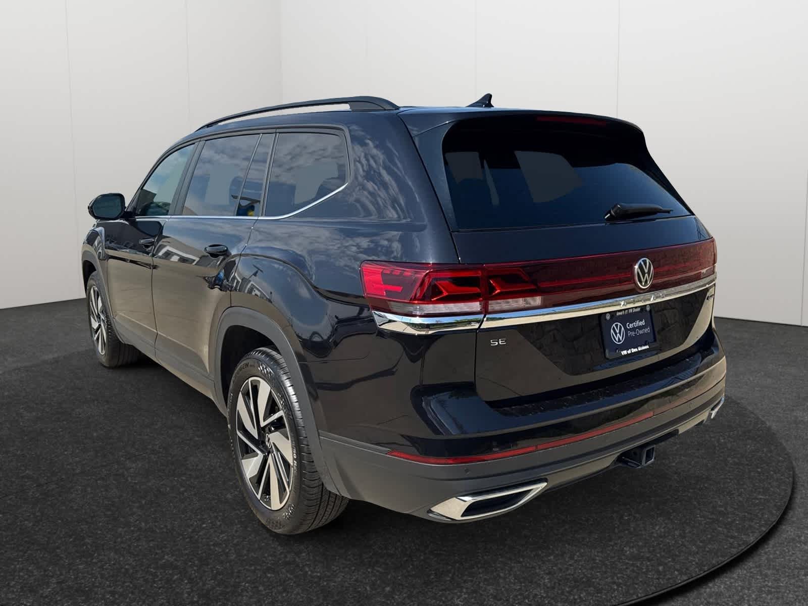 2025 Volkswagen Atlas SE 4