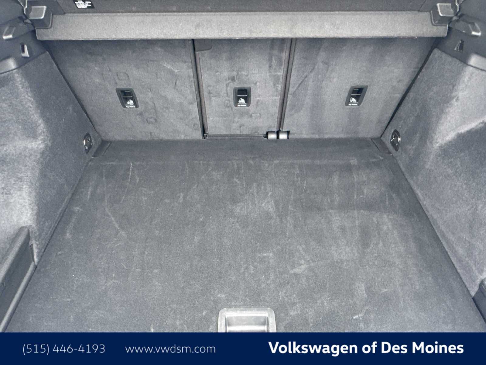 Thumbnail: 2025 Audi Q3 - 19