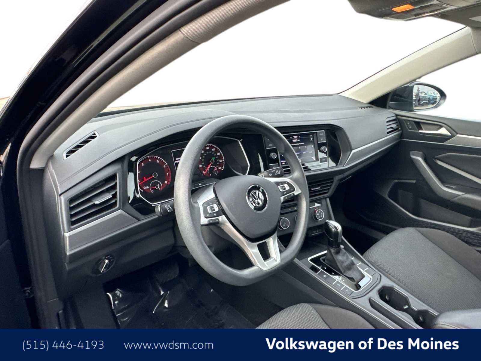 Thumbnail: 2021 Volkswagen Jetta - 2