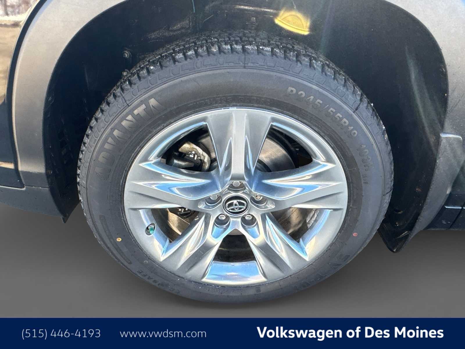 Thumbnail: 2018 Toyota Highlander - 8