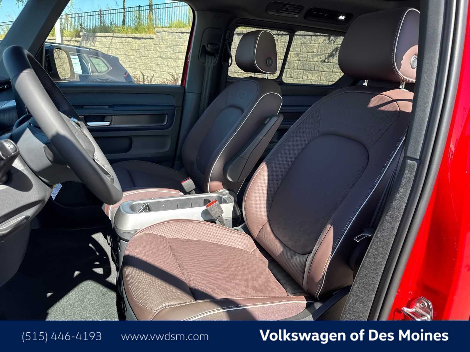 Thumbnail: 2025 Volkswagen ID.Buzz - 10