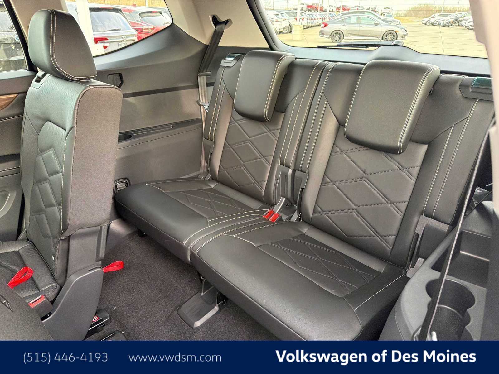 Thumbnail: 2026 Volkswagen Atlas - 14