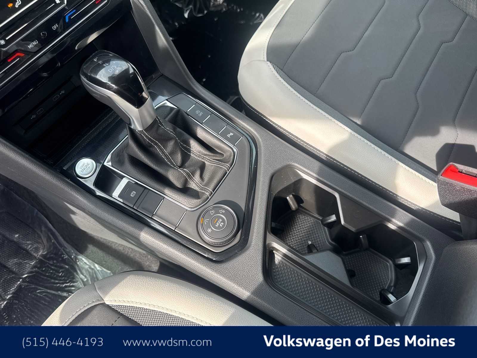 Thumbnail: 2026 Volkswagen Taos - 16