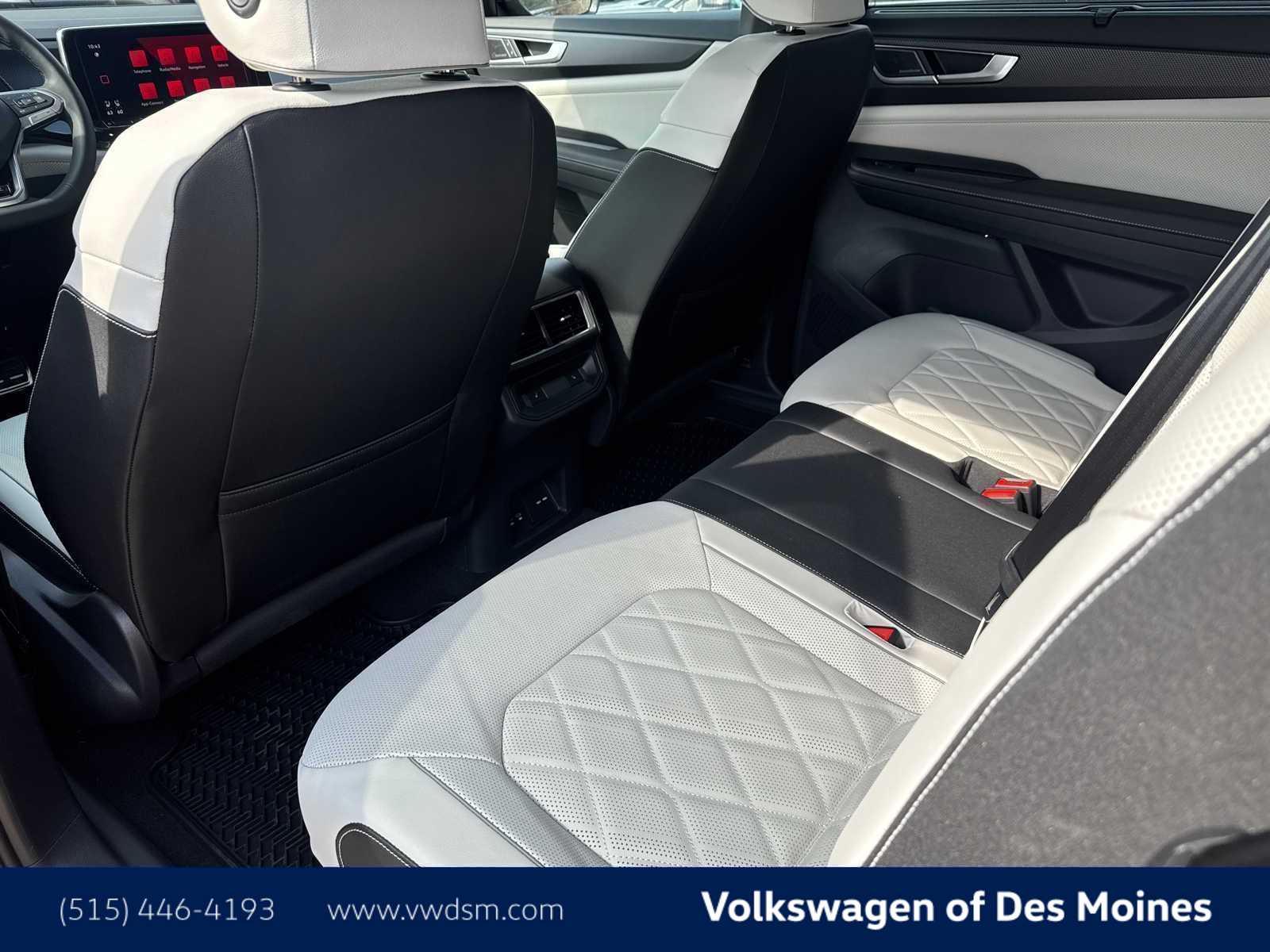 Thumbnail: 2025 Volkswagen Atlas - 14