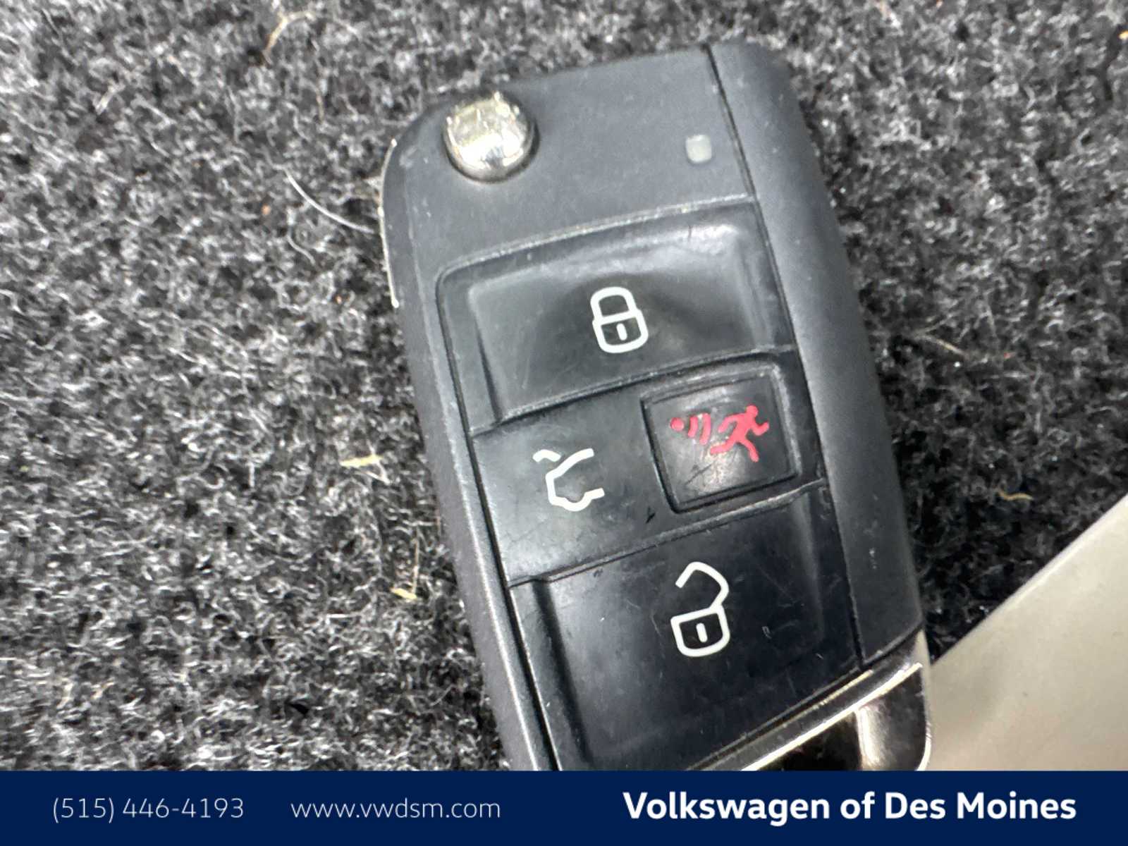 Thumbnail: 2018 Volkswagen Tiguan - 20