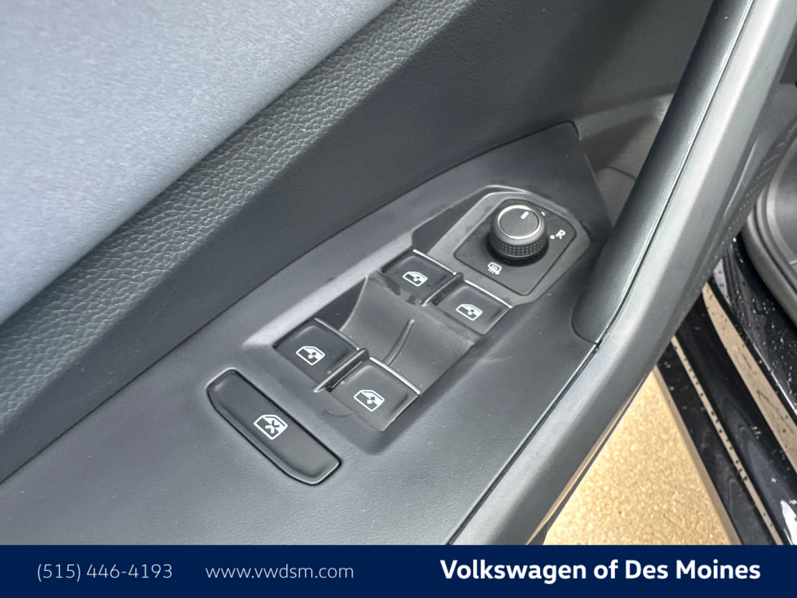 Thumbnail: 2025 Volkswagen Jetta - 23