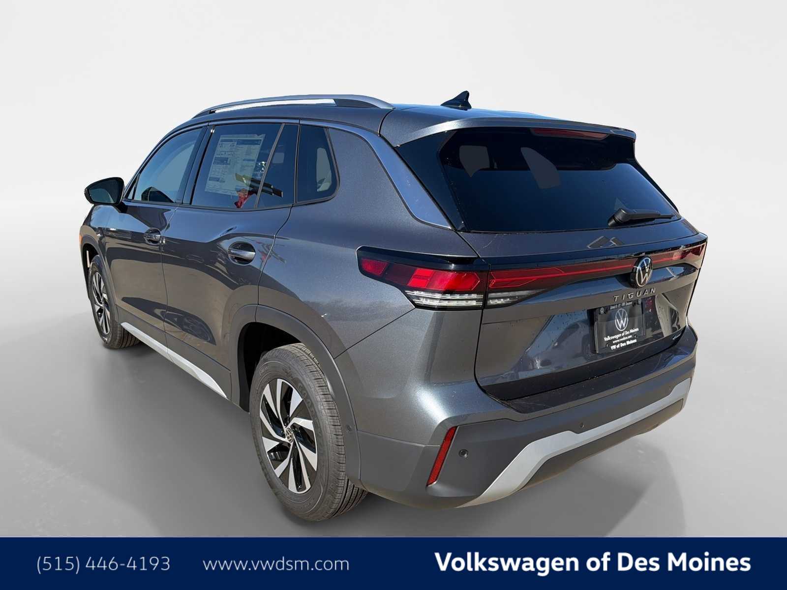 Thumbnail: 2026 Volkswagen Tiguan - 4