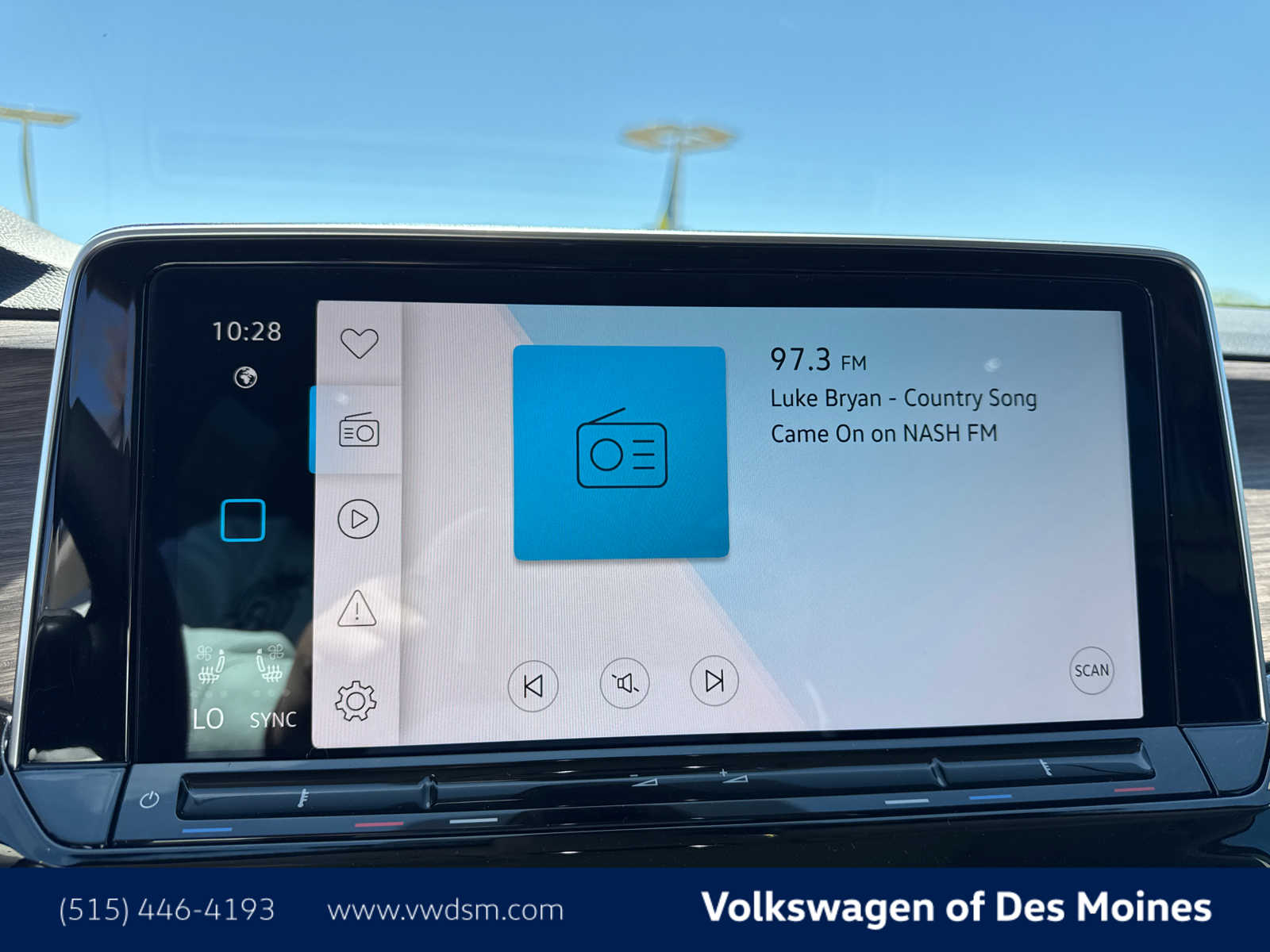 2025 Volkswagen Atlas SEL 18
