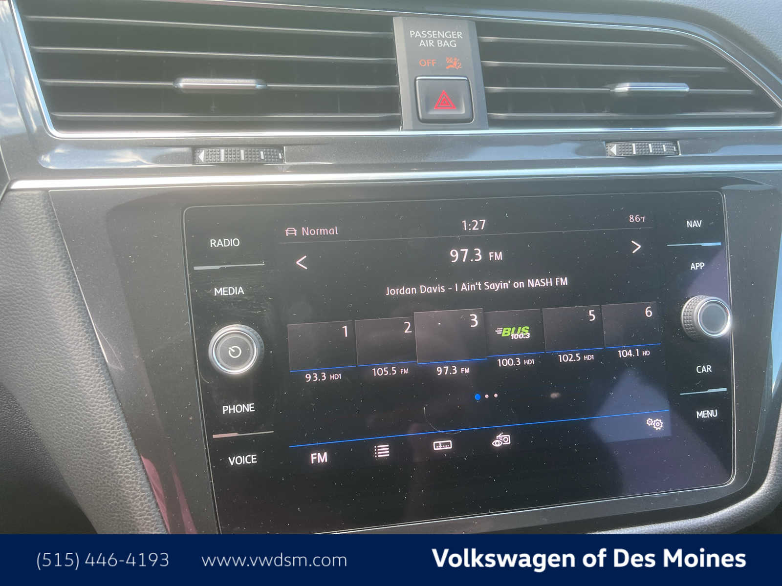 Thumbnail: 2018 Volkswagen Tiguan - 6