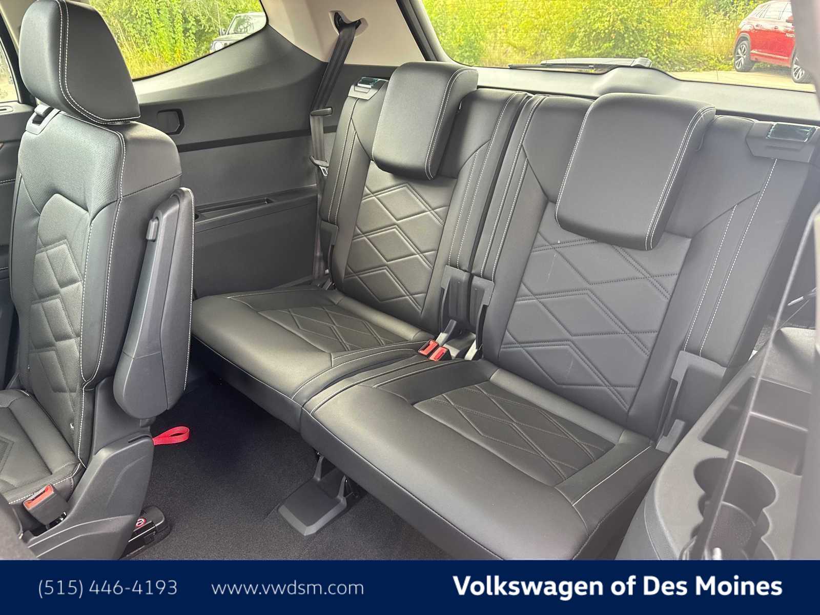 Thumbnail: 2026 Volkswagen Atlas - 14