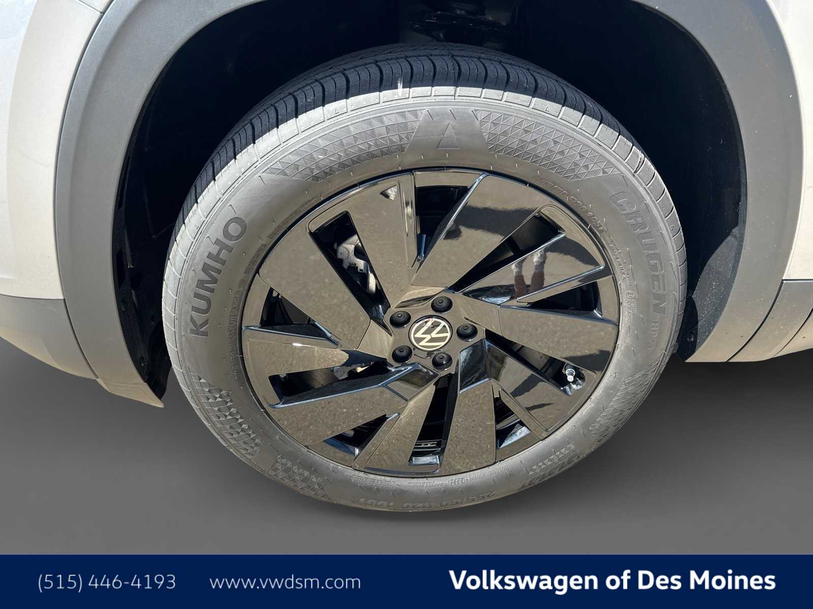 Thumbnail: 2026 Volkswagen Atlas - 8