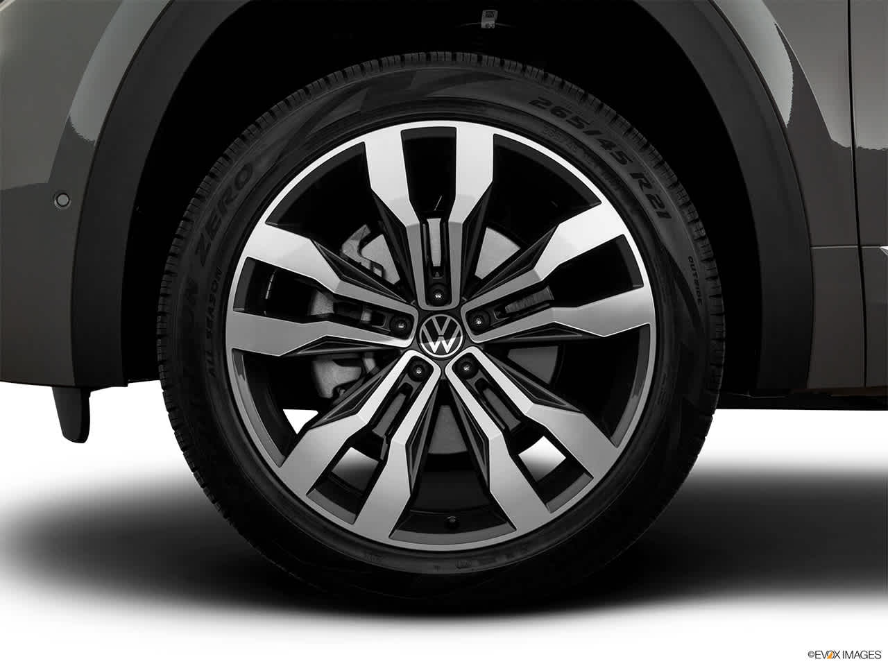 Thumbnail: 2021 Volkswagen Atlas - 9
