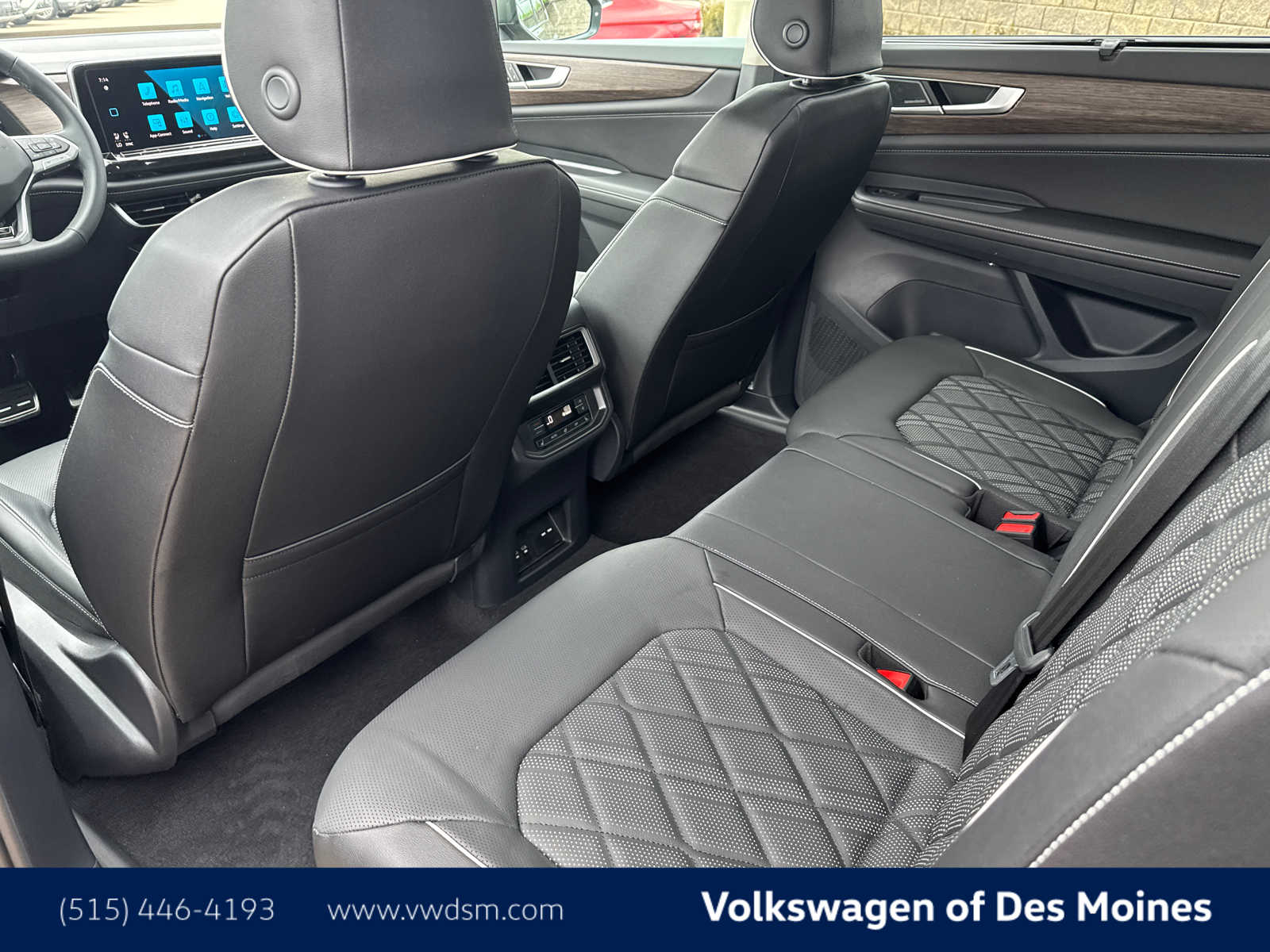 2025 Volkswagen Atlas SEL 13