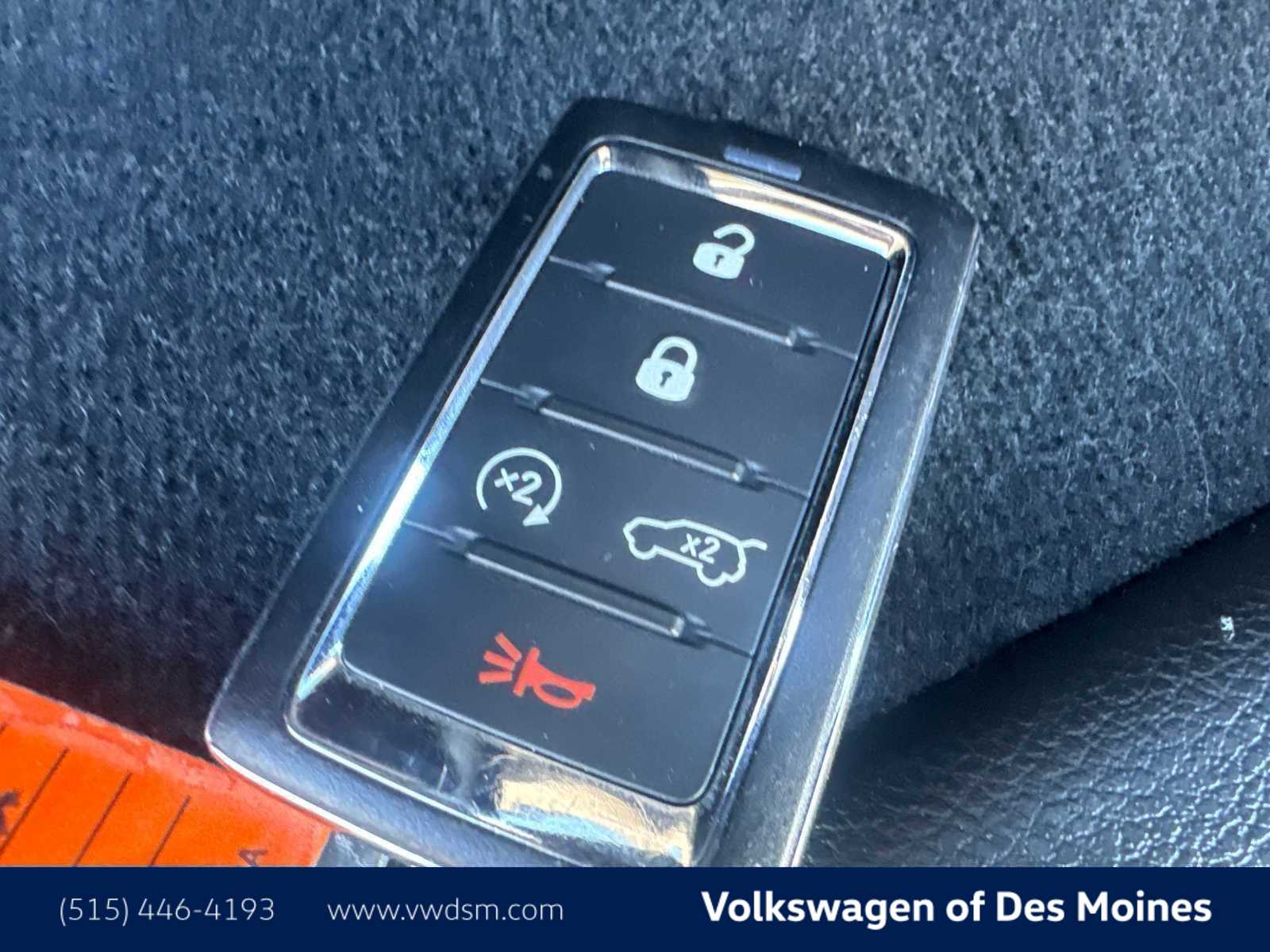 Thumbnail: 2023 Jeep Grand Cherokee - 20