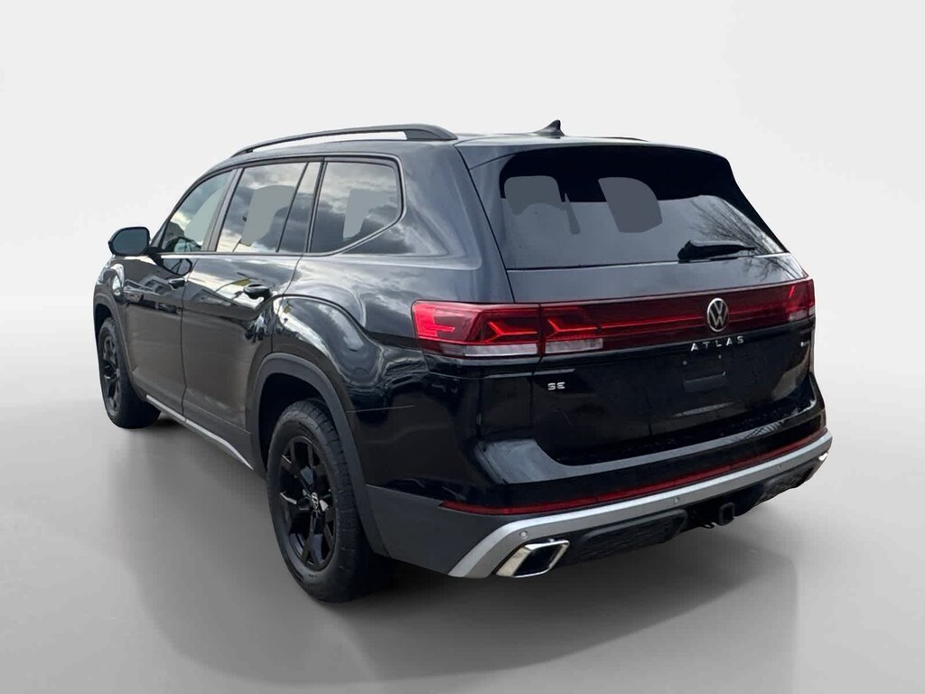 Certified 2025 Volkswagen Atlas 2.0T Peak Edition SUV