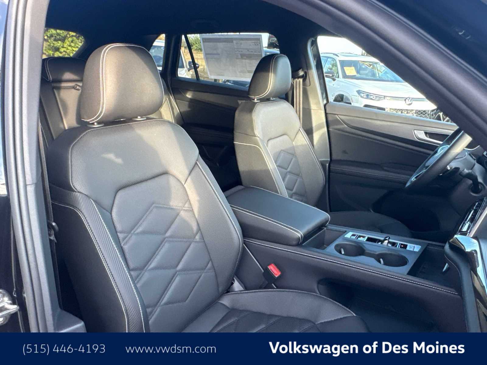 Thumbnail: 2026 Volkswagen Atlas - 14