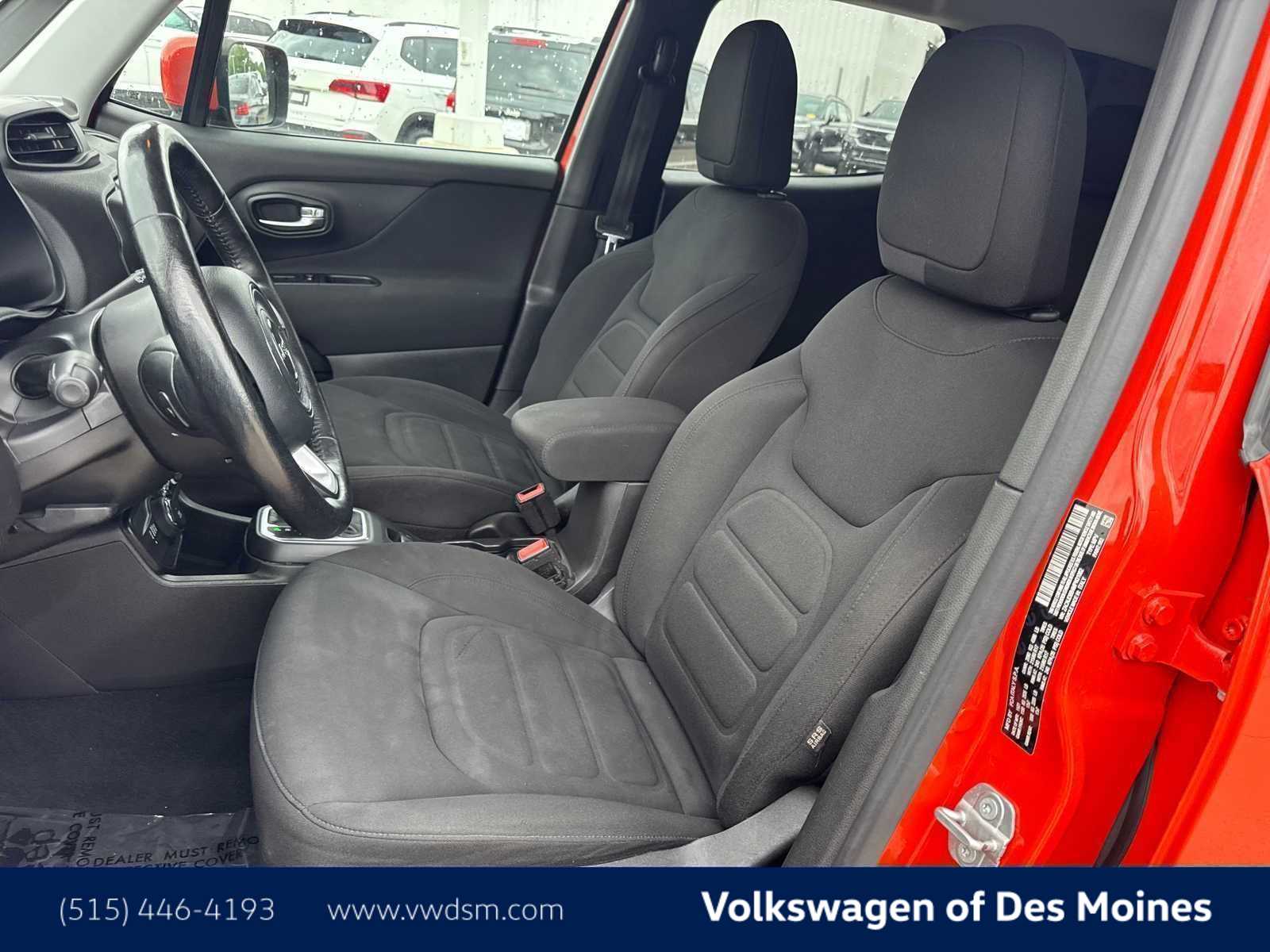 Thumbnail: 2021 Jeep Renegade - 11