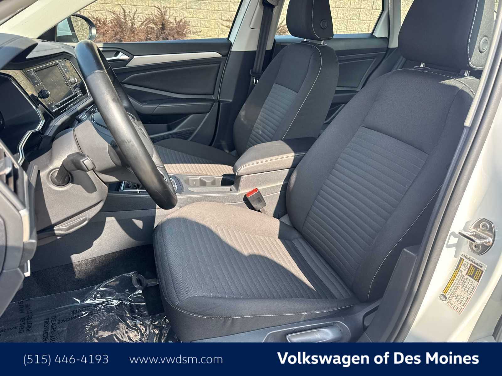 Thumbnail: 2024 Volkswagen Jetta - 12