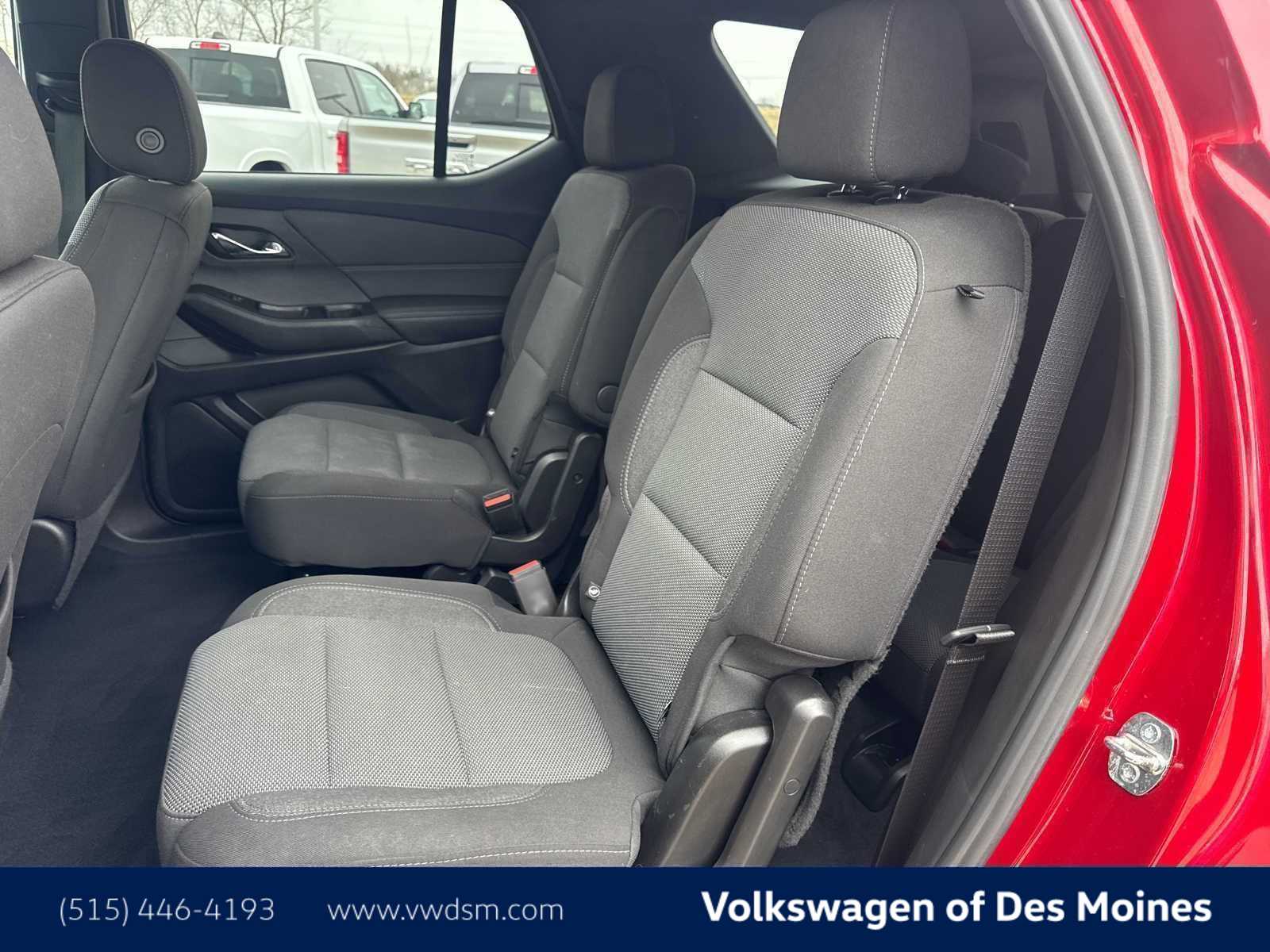 Thumbnail: 2023 Chevrolet Traverse - 12