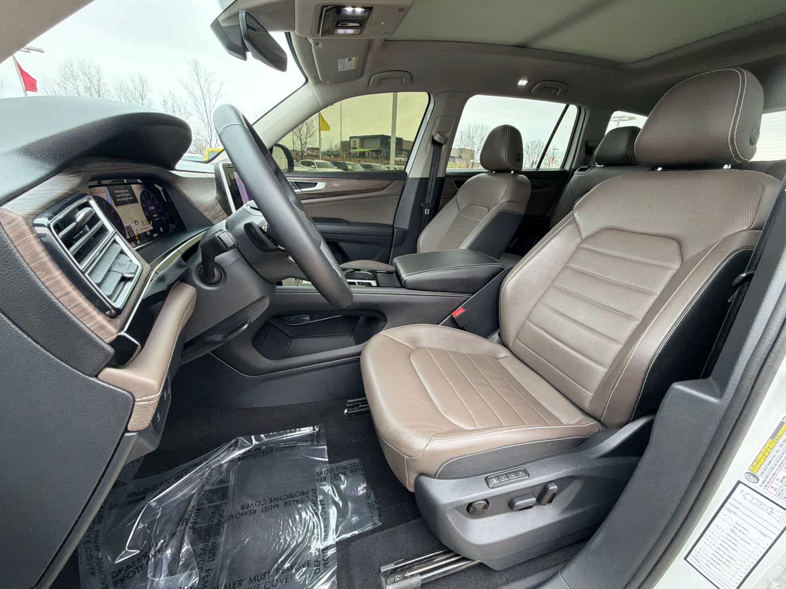 Thumbnail: 2025 Volkswagen Atlas - 11