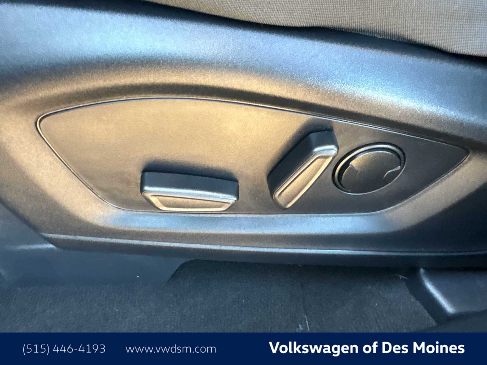 Thumbnail: 2025 Ford Explorer - 24