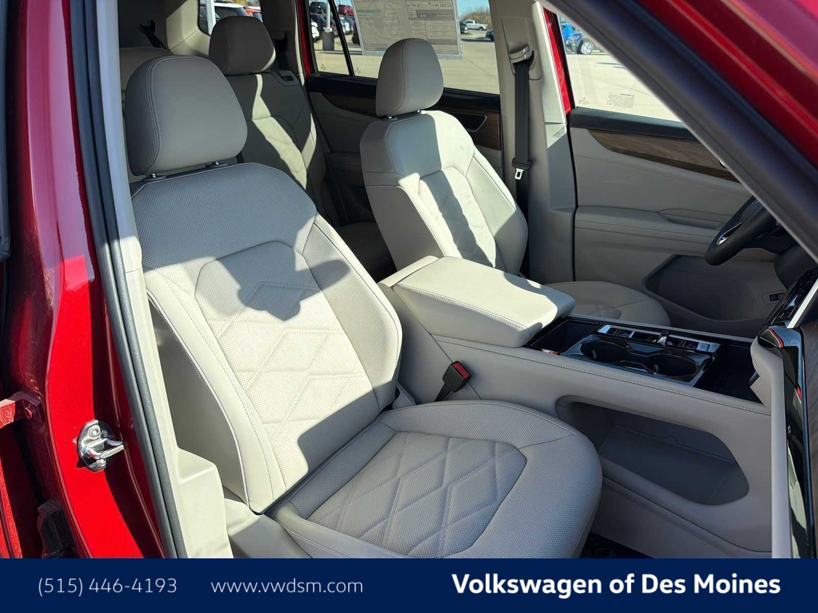 Thumbnail: 2025 Volkswagen Atlas - 15