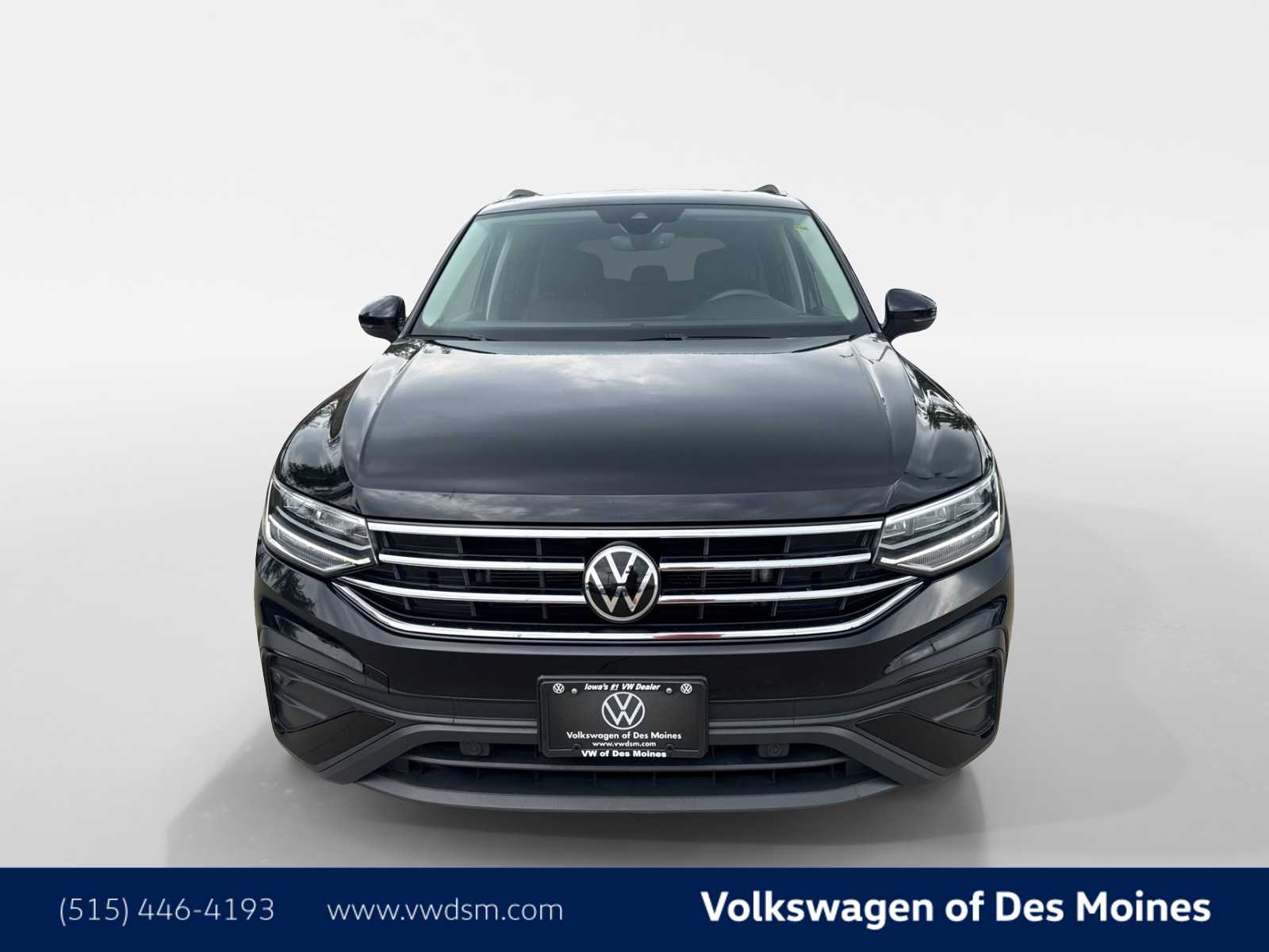 Thumbnail: 2023 Volkswagen Tiguan - 7