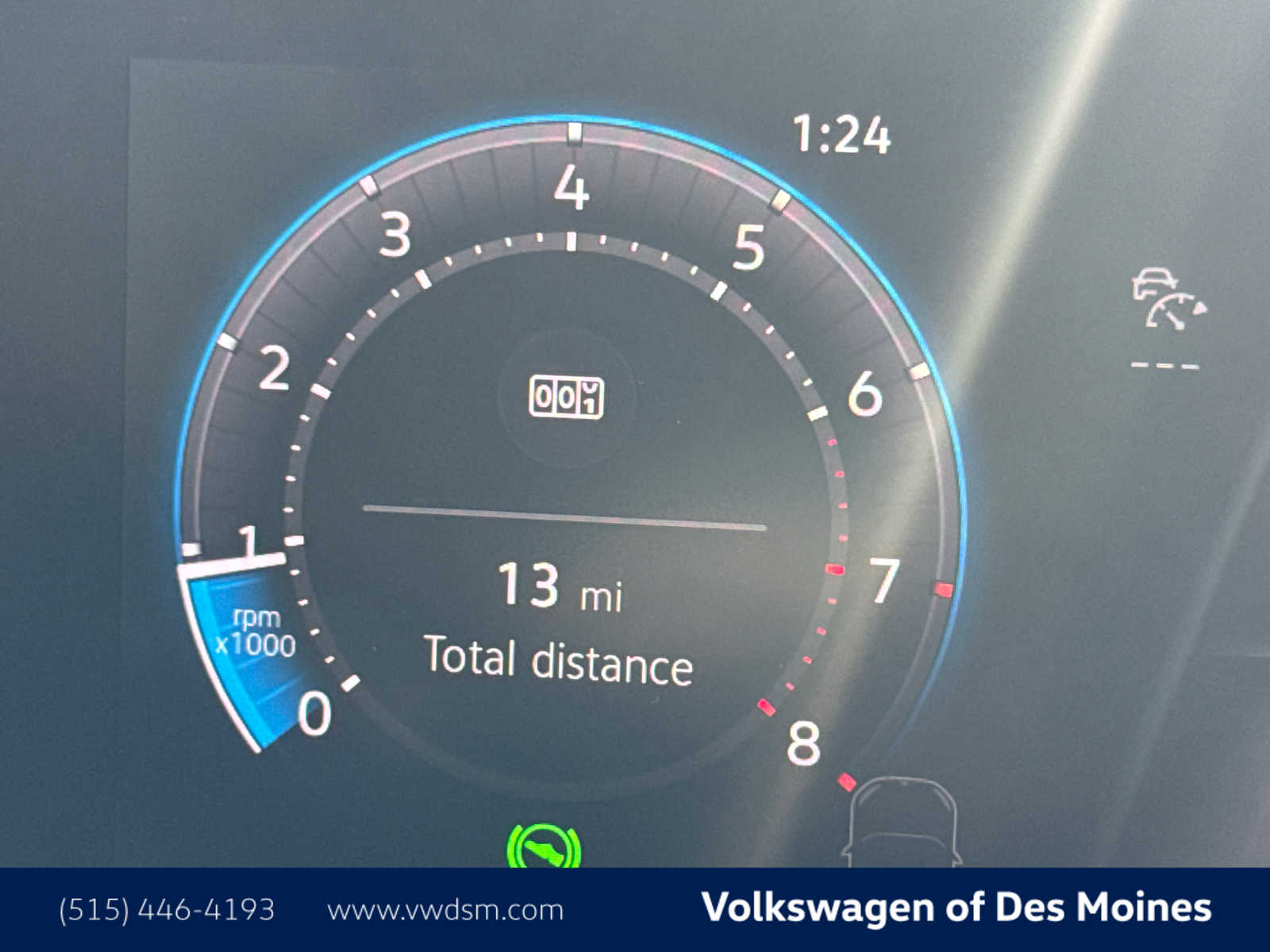 Thumbnail: 2025 Volkswagen Tiguan - 18