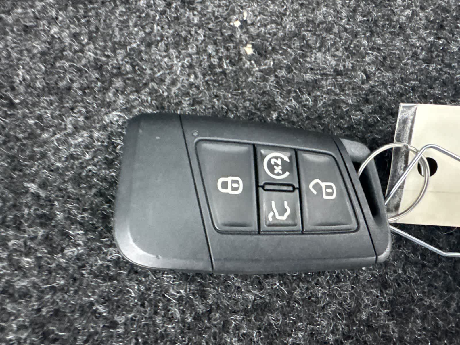 Thumbnail: 2024 Volkswagen Tiguan - 20