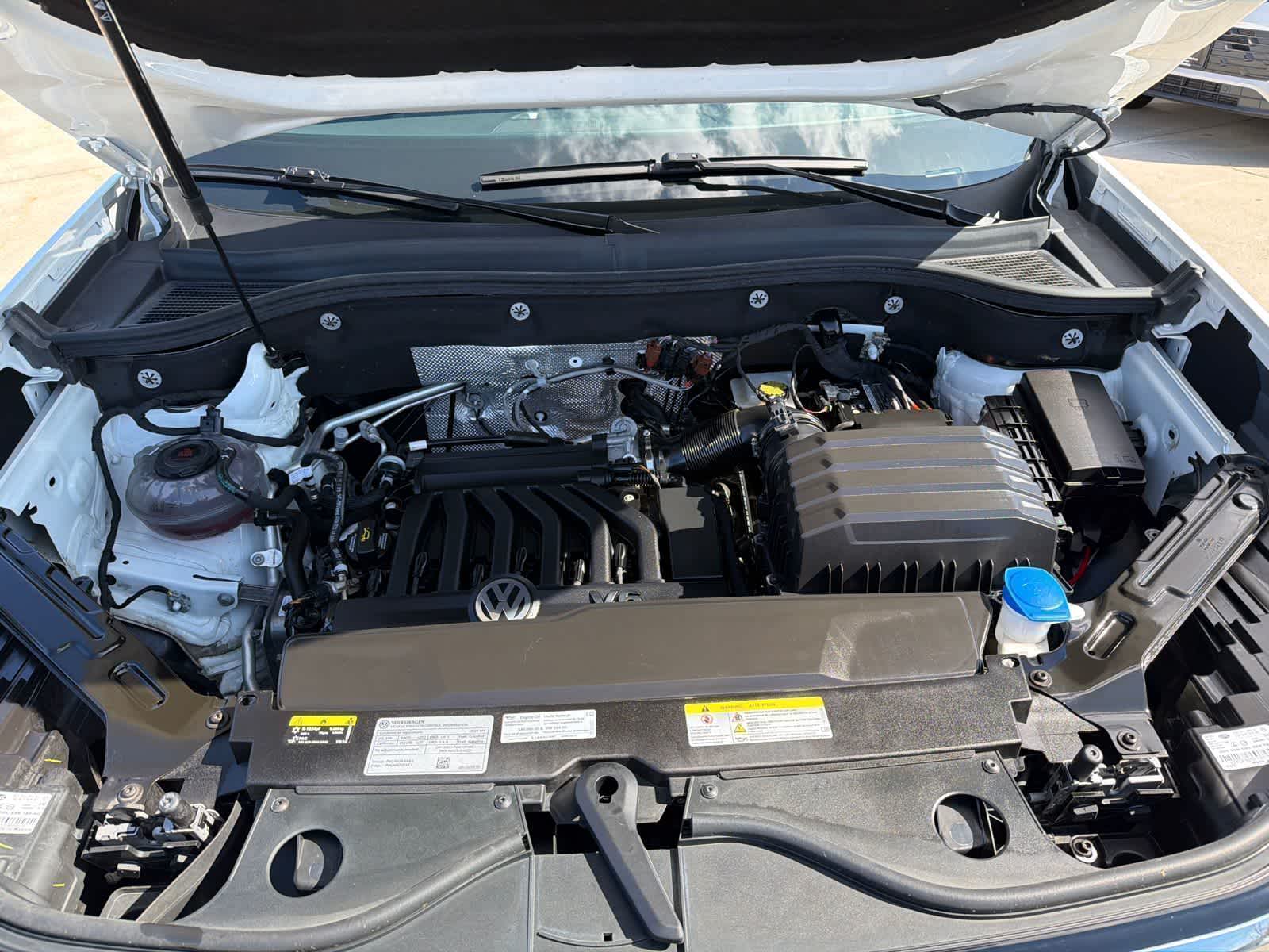 Thumbnail: 2023 Volkswagen Atlas - 9